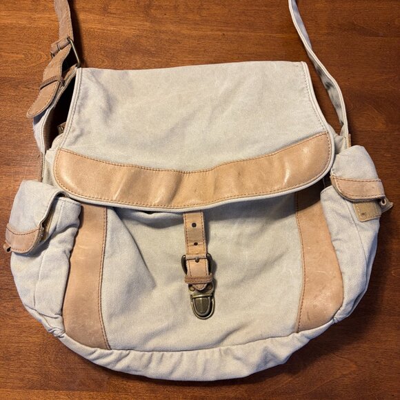 Vintage L.L. Bean messenger bag canvas leather buckle crossbody - Picture 2 of 14